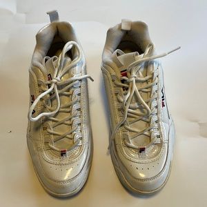 Fila size 9 1/2 sneakers